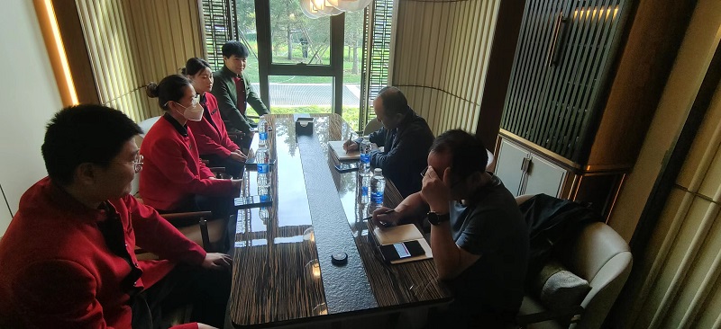 11与在北京西南华谊酒店实习学生座谈.jpg