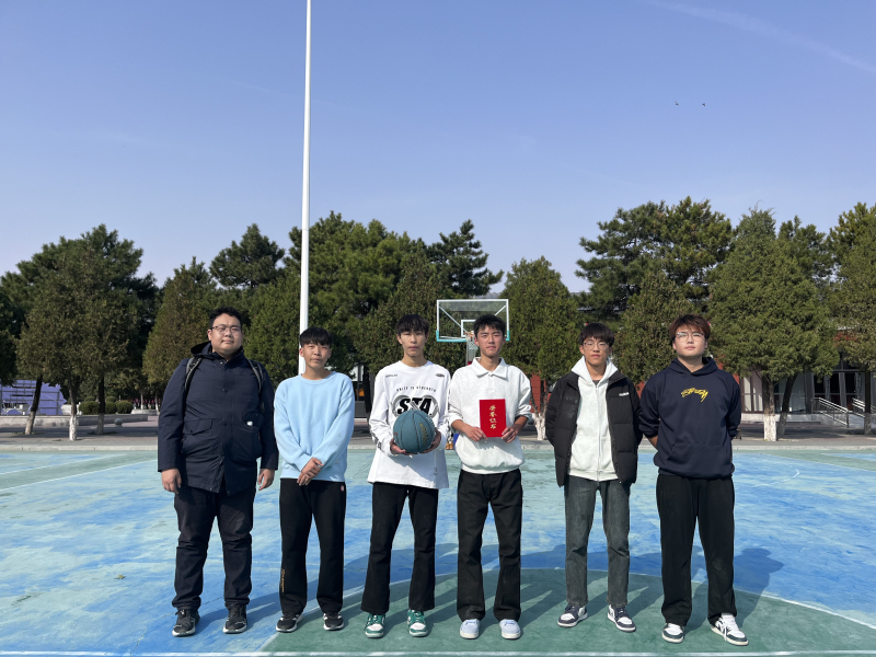 第三名 25历史学班.jpg