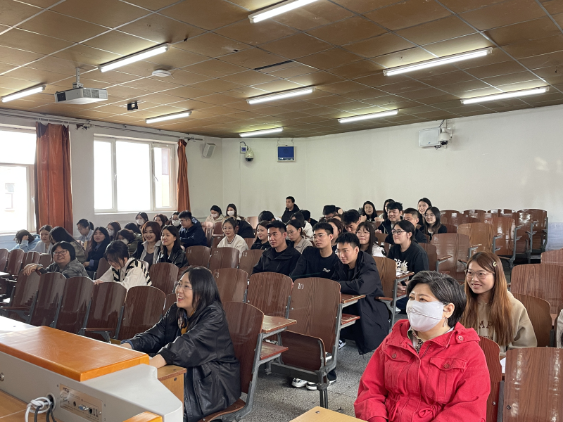 图7 21级旅游ISEC座谈会现场.jpg
